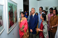 চারুকলায় ‘নব-সৃজনের আলোয়’ শীর্ষক চিত্র প্রদর্শনীর উদ্বোধন