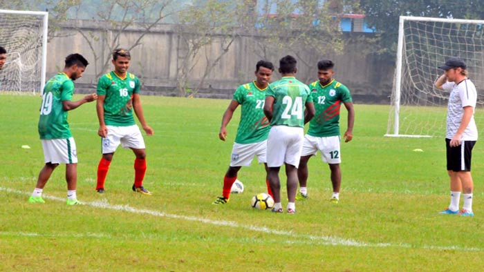 লাওসকে হারিয়ে শুভ সূচনা বাংলাদেশের 