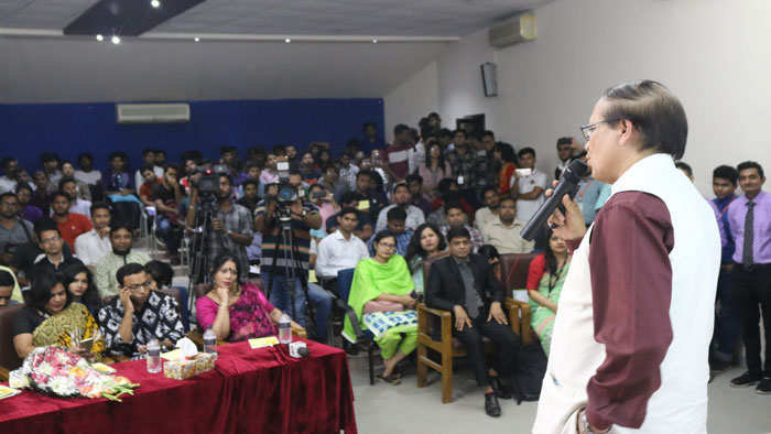 ঢাবিতে ‘তরুণরাই আগামীর বাংলাদেশ’ শীর্ষক সেমিনার অনুষ্ঠিত 