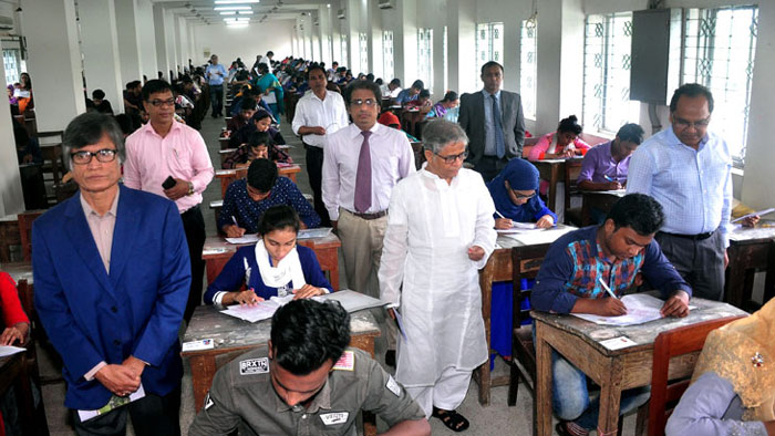 ঢাবি ‘ঘ’ ইউনিটের ভর্তি পরীক্ষা শেষ