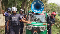 নরসিংদীতে ২ ‘জঙ্গিবাড়ি’ ঘেরাও