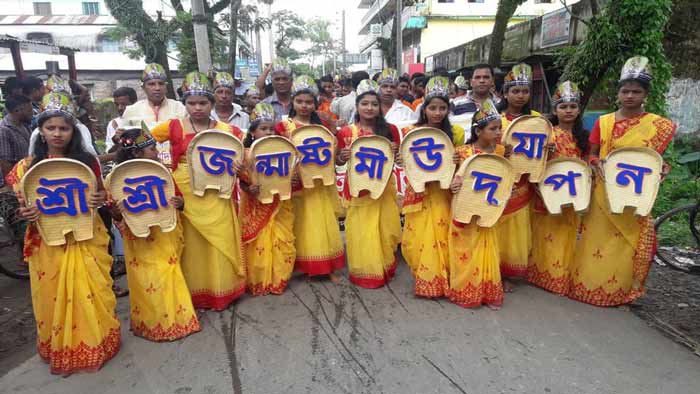 সন্দ্বীপে জন্মাষ্টমী উপলক্ষে বিভিন্ন কর্মসূচি অনুষ্ঠিত 