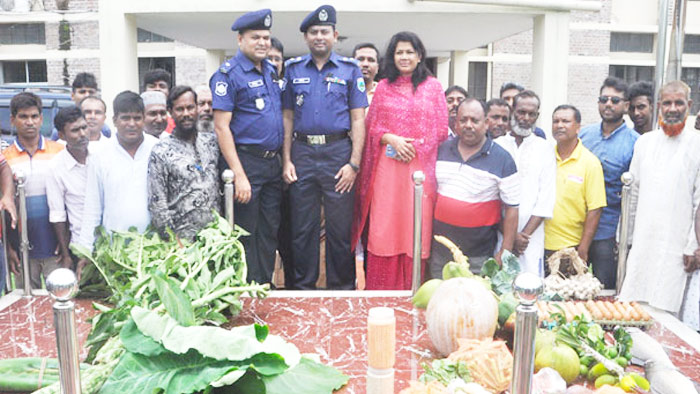 এসপির সঙ্গে মতবিনিময়ে কৃষকদের দৃষ্টান্ত 