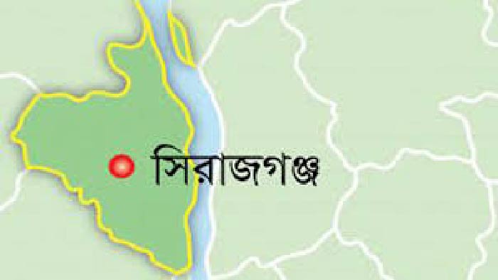 শাহজাদপুর-পাবনা সড়কে বাস চলাচল বন্ধ   