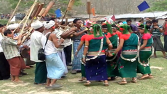 মারমাদের সাংগ্রাই উৎসব ঘিরে পাহাড়ে লাখো পর্যটকের ঢল (ভিডিও)