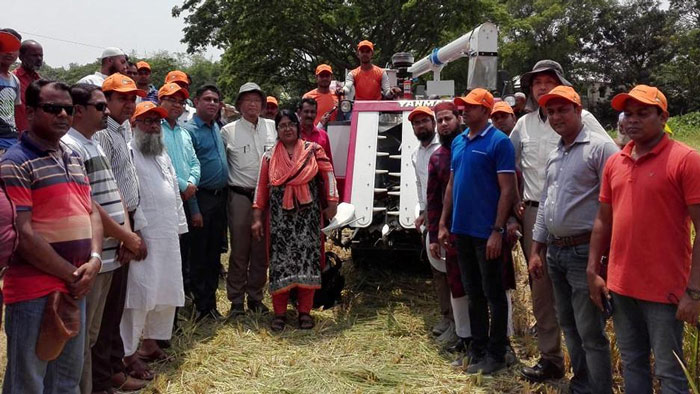 এসিআই মটরস্ বাজারে আনলো ইয়ানমার কম্বাইন হারভেস্টার