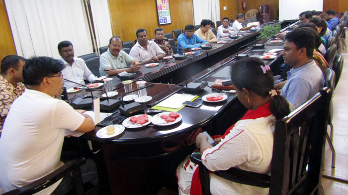 ফণীর কারণে সরকারি কর্মচারীদের ছুটি বাতিল