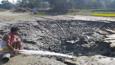 দোহারে বন্ধের একদিন পর ফের বালু উত্তোলন শুরু