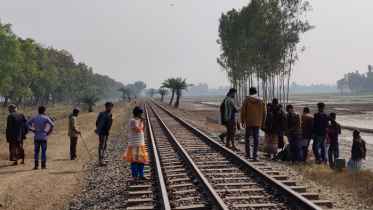 হিলিতে ট্রেনের ধাক্কায় বৃদ্ধ নিহত