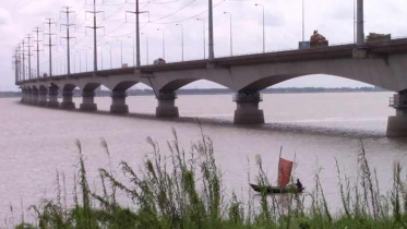 বঙ্গবন্ধু সেতুতে টোল না দিয়ে সেতু পার হওয়া পিকআপ আটক