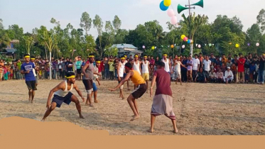 নাসিরনগরে বিবাহিত-অবিবাহিতদের কাবাডি খেলা