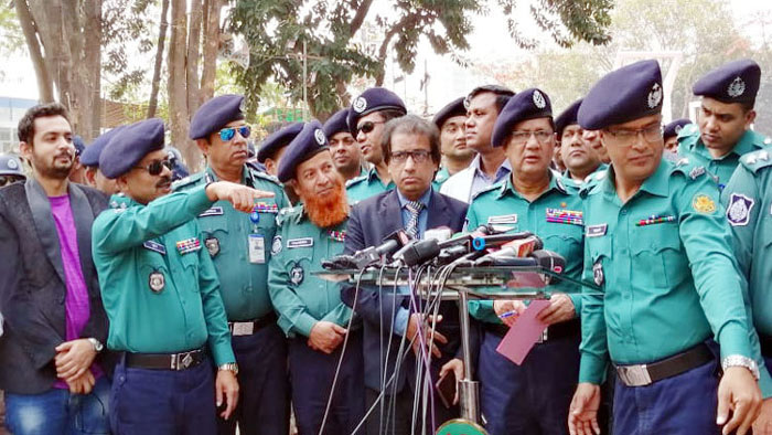 ‘একুশে ফেব্রুয়ারি ঢাকার নিরাপত্তায় ১৬ হাজার পুলিশ’