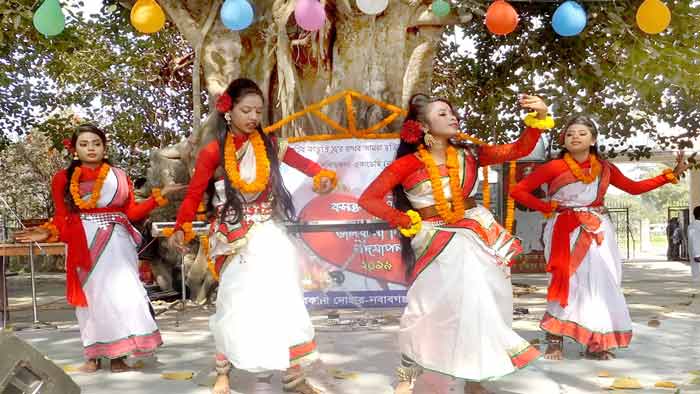 নবাবগঞ্জে বসন্ত বরণ ও ভালোবাসা দিবস উদযাপন