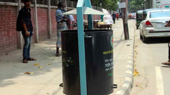 রাজধানীতে ডাস্টবিন থেকে গুলি-গ্রেনেড উদ্ধার