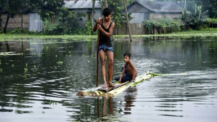 আসামে বন্যায় ৭ জনের মৃত্যু