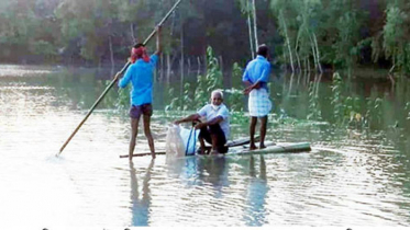 গোবিন্দগঞ্জে বাঁধ ভেঙ্গে নতুন এলাকা প্লাবিত