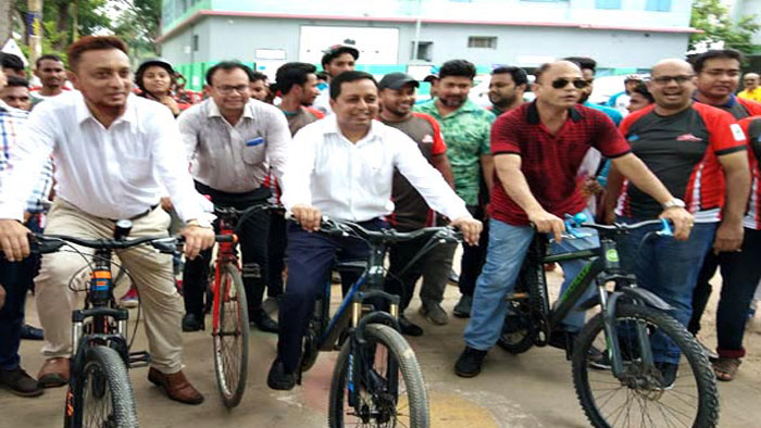 ফরিদপুরে মাদকবিরোধী সাইকেল র‌্যালি অনুষ্ঠিত