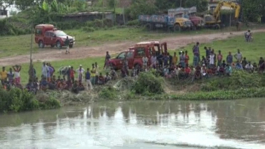 তুরাগে ডুবে যাওয়া ট্যাক্সিক্যাব চালকের পরিচয় মিলেছে   