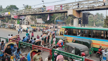 ২৪ ঘণ্টার আল্টিমেটাম দিয়ে সড়ক ছাড়ল শিক্ষার্থীরা