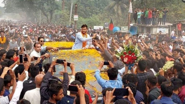 আচরণবিধি লঙ্ঘন করায় সাকিবসহ ৪ প্রার্থীকে শোকজ