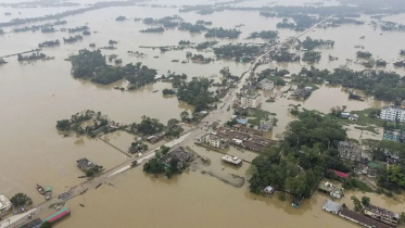 তিন জেলায় বন্যার অবনতি, মৃত্যু ৮