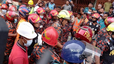 গুলিস্তানে ভবনের বেজমেন্টে দুই মরদেহ, নিহত বেড়ে ২০