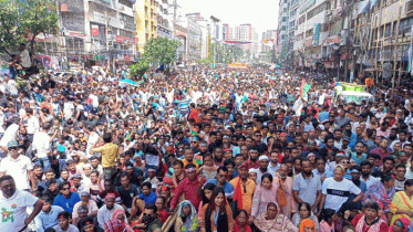 নয়াপল্টনে চলছে বিএনপির সমাবেশ