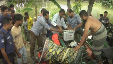 বরিশালে বাস-অটোরিক্সার সংঘর্ষে নারীসহ নিহত ৪