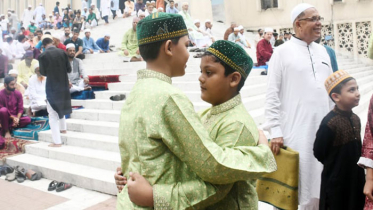 যথাযোগ্য মর্যাদায় দেশব্যাপী ঈদুল আজহা উদযাপিত