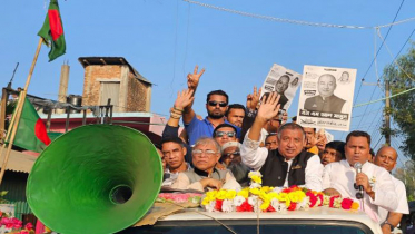 চট্টগ্রাম-৪ আসনের কুমিরা এলাকায় আ.লীগ প্রার্থী মামুনের গণসংযোগ