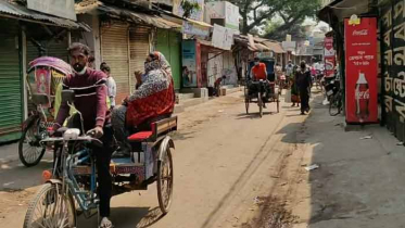 প্রথম দিন হিলিতে ঢিলেঢালা ‘লকডাউন’