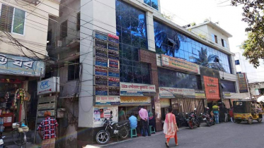 যশোরে ৫শ’ মিটারের মধ্যে ১৬ হসপিটাল-ক্লিনিক