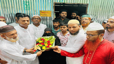 লক্ষ্মীপুরে বঙ্গবন্ধু নিবাস-১ উদ্বোধন করলেন পৌর মেয়র