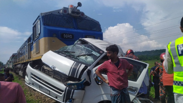 মিরসরাইয়ে ট্রেন দুর্ঘটনার ঘটনায় গেটম্যান আটক