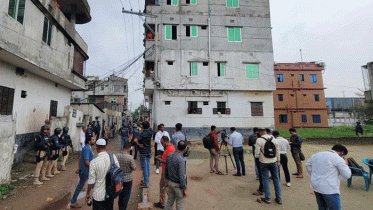 নারায়ণগঞ্জের জঙ্গি আস্তানা থেকে তিনটি বোমা উদ্ধার