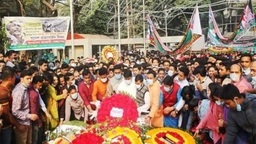 জাতির পিতার প্রতিকৃতিতে ছাত্রলীগের শ্রদ্ধা