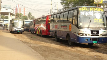 কুষ্টিয়ায় আজও চলছে বাস ধর্মঘট