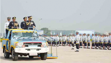 বাংলাদেশ বিমান বাহিনী একাডেমিতে রাষ্ট্রপতি কুচকাওয়াজ অনুষ্ঠিত