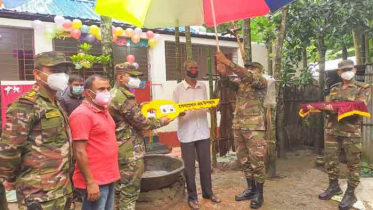 চুনারুঘাটে সেনা মুক্তিযোদ্ধাকে ঘর উপহার দিলেন সেনাবাহিনী 