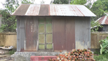 হত্যা মামলায় নিরীহ গ্রামবাসীদের ফাঁসানোর হুমকি