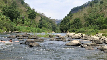 নিষেধাজ্ঞা বাড়লো বান্দরবানের ৪ উপজেলা ভ্রমণে