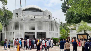 বঙ্গবন্ধুর সমাধি কমপ্লেক্সে ৩ দিন সাধারণ দর্শনার্থীদের প্রবেশ বন্ধ