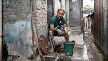 ‘করোনা মহামারী পরিচ্ছন্নতা কর্মীদের ঝুঁকি বাড়িয়ে দিয়েছে’