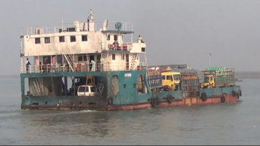 শরীয়তপুর-চাঁদপুর নৌ রুটে ফেরি চলাচল স্বাভাবিক