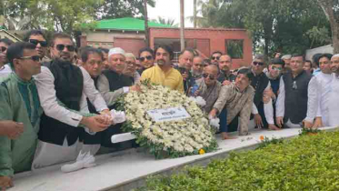 বঙ্গবন্ধুর সমাধিতে এফবিসিসিআই’র নবনির্বাচিত কমিটির শ্রদ্ধা