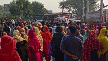 ঢাকা-চট্টগ্রাম মহাসড়কের কুমিল্লায় অবরোধ, যান চলাচল বন্ধ