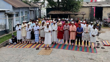 দেশের বিভিন্ন জায়গায় সৌদির সাথে মিল রেখে ঈদ উদযাপন