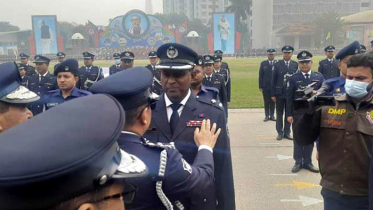 আইজিপি ব্যাজ পেলেন ৪৫৮ পুলিশ সদস্য