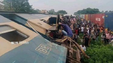 ট্রেন দুর্ঘটনার কারণ অনুসন্ধানে তিন তদন্ত কমিটি