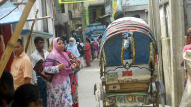 জুরাইনে অটোর ধাক্কায় স্কুলছাত্রী নিহত